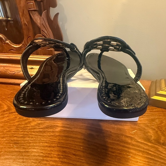 Tory Burch Black Miller Patent Leather Women's Sandals size 9 - Picture 10 of 12
